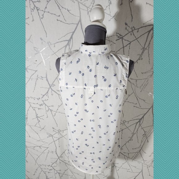 Reitmans White Umbrellas Printed Button Front Sleeveless Blouse - Picture 3 of 4